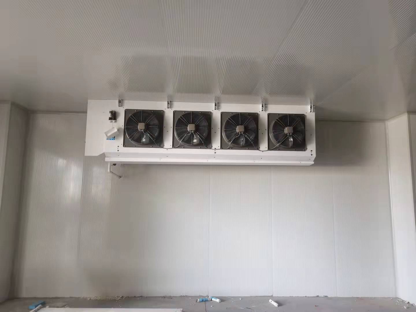 江蘇三意-18℃低溫原料配件冷凍庫建造工程