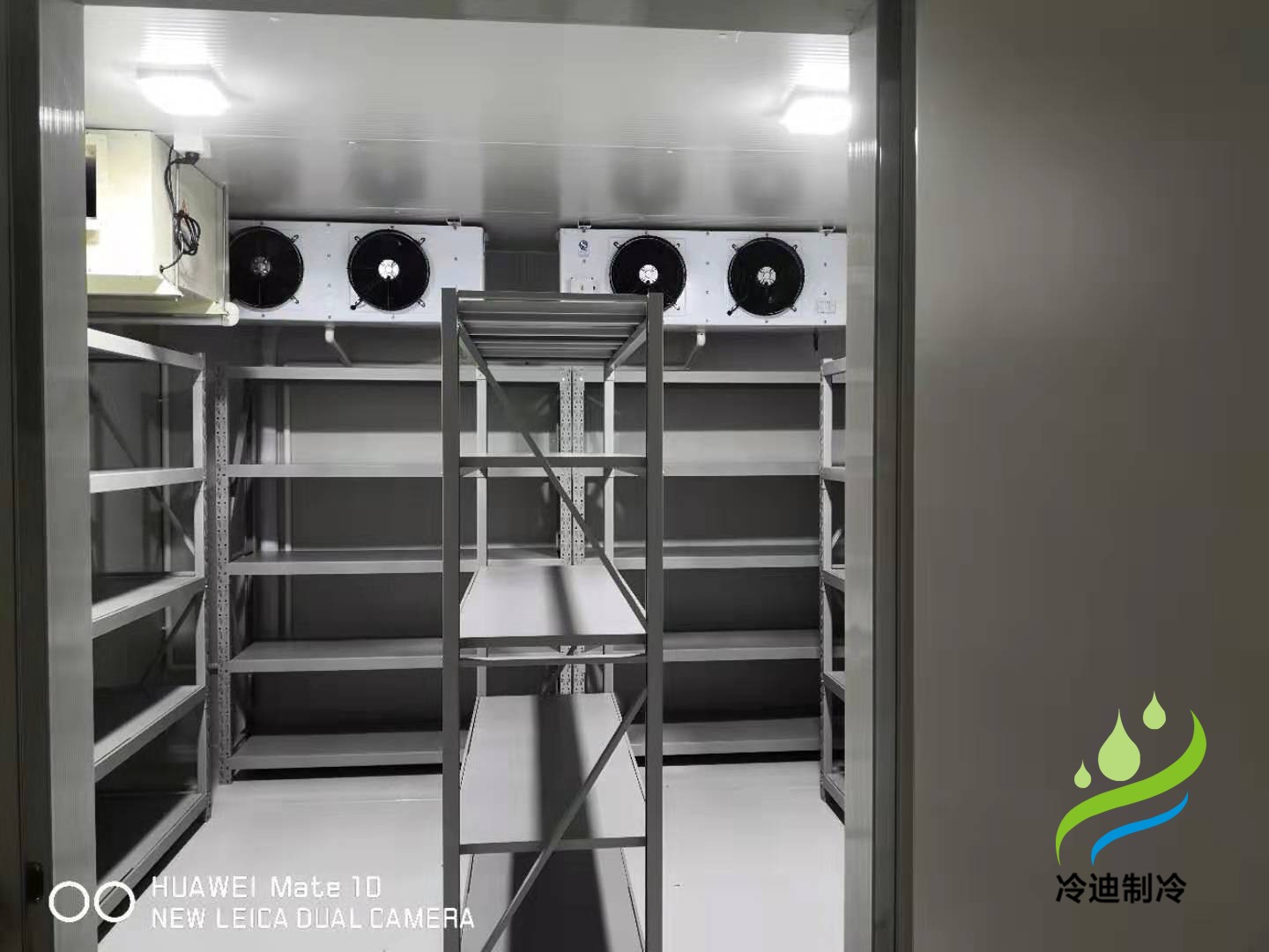 上海嘉洲實(shí)業(yè)-小型醫(yī)藥冷庫(kù)工程案例